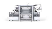 R9413 QX900 Front LR